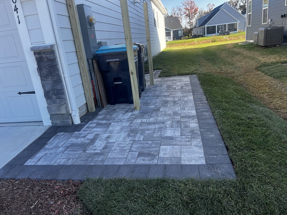 Alex Landscaping LLC