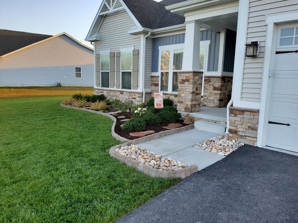 Green World landscaping LLC