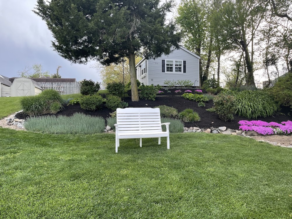 Signature Lawn and Landscape LLC