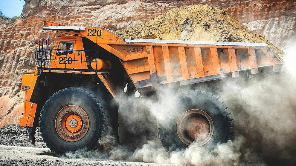 Knipple Aggregates LLC