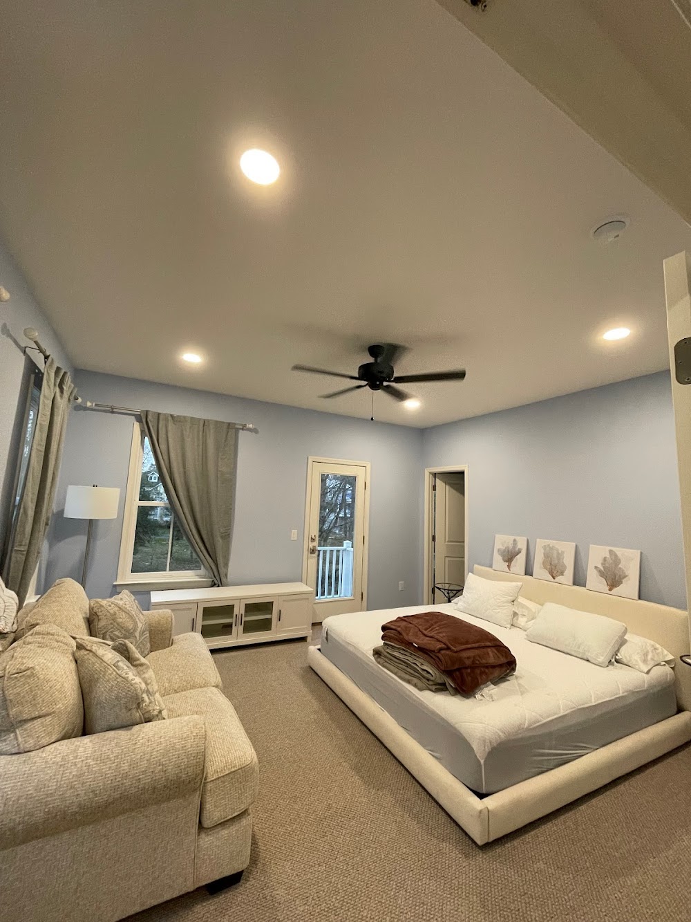 Don’t Touch Electric