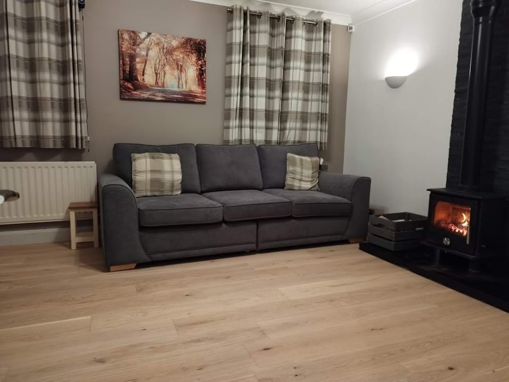 Dexter’s Flooring and Carpentry