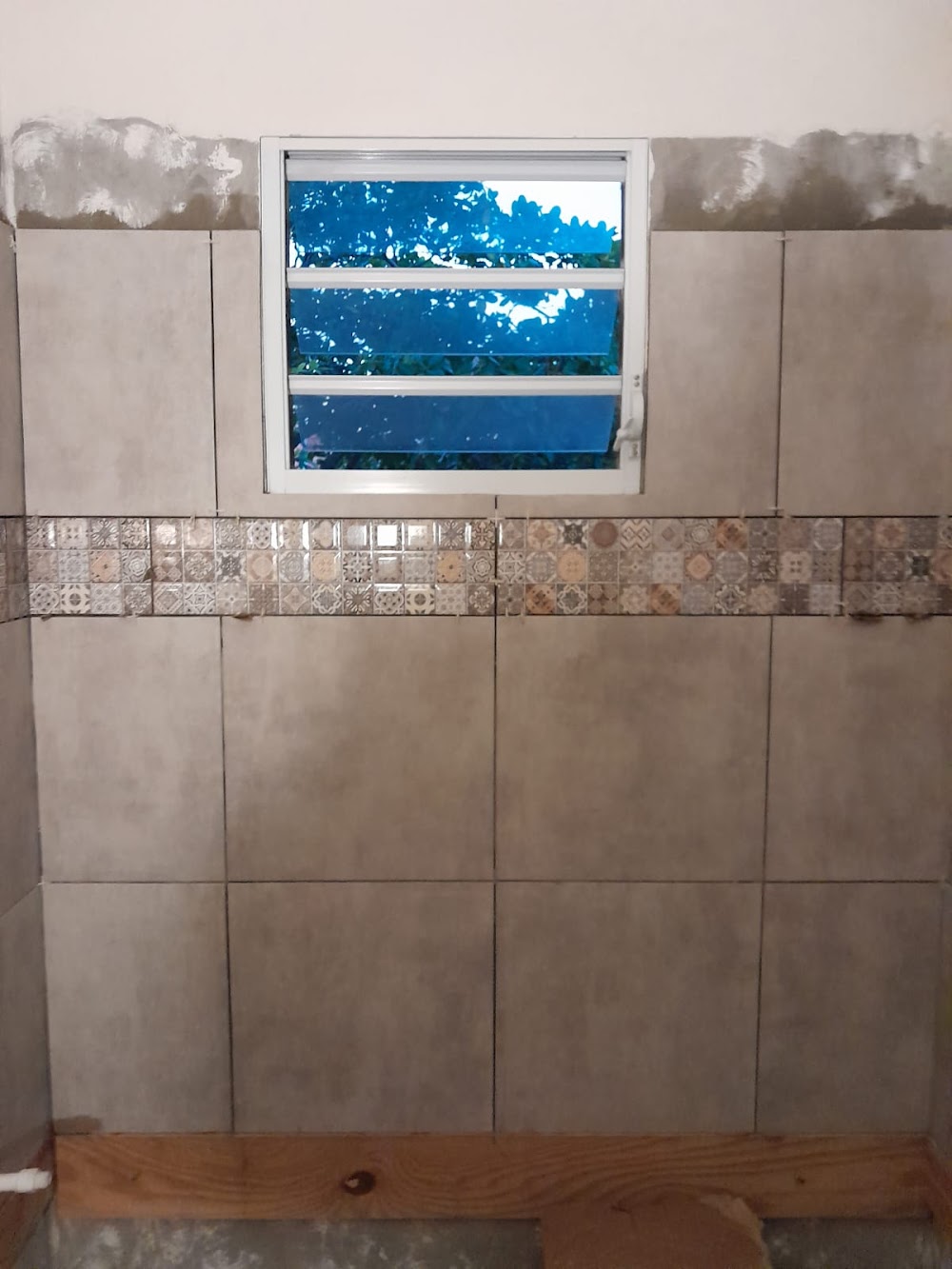 DL Carpentry and Repairs LLC