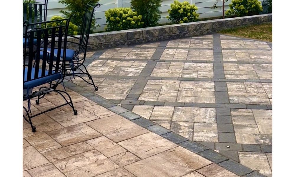 Estrada Landscaping & Services LLC
