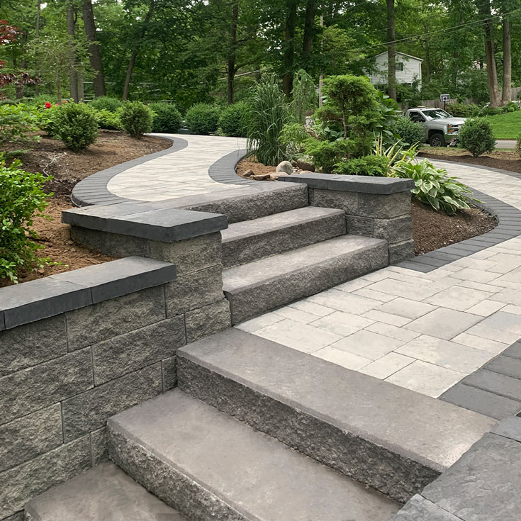 Frada Landscaping LLC: Delaware hardscaping Paver experts