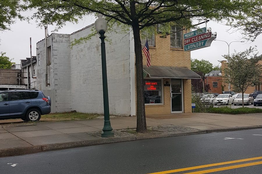 Harry Louie Laundry & Dry Cleaning