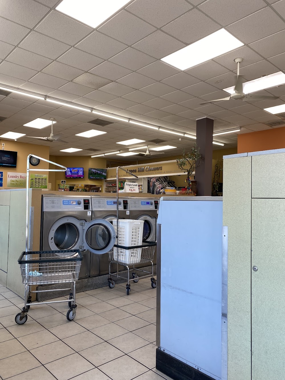 Aspen Hill Laundromat and Cleaners