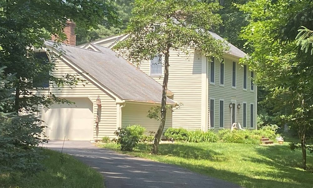 Bugout Termite & Pest Control Inc