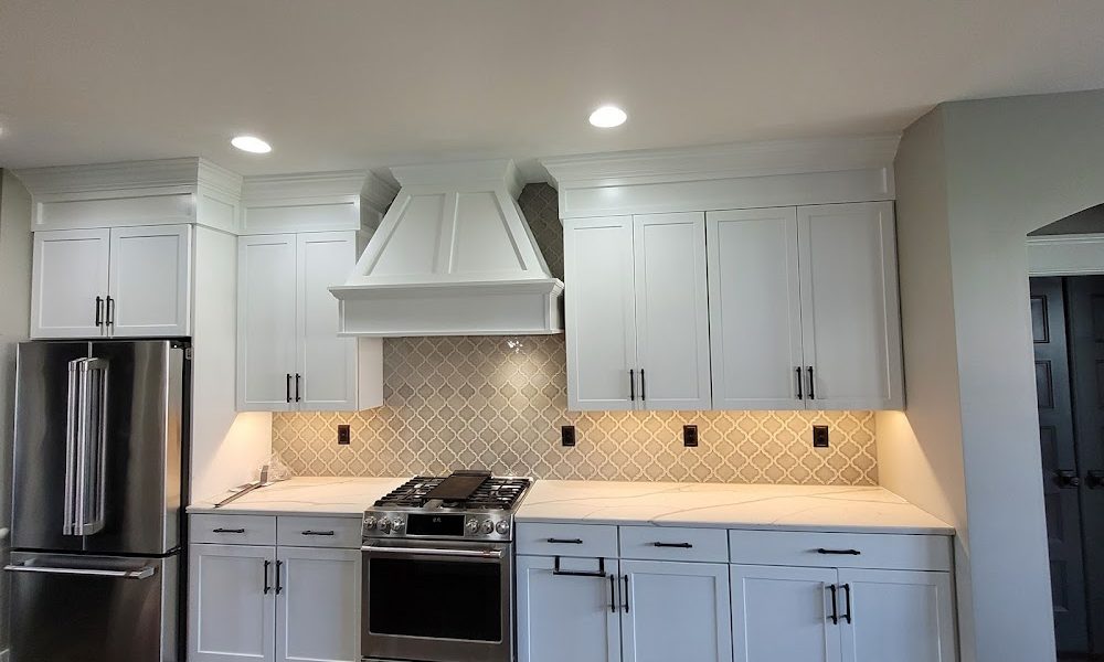 B,z finish trim carpenter