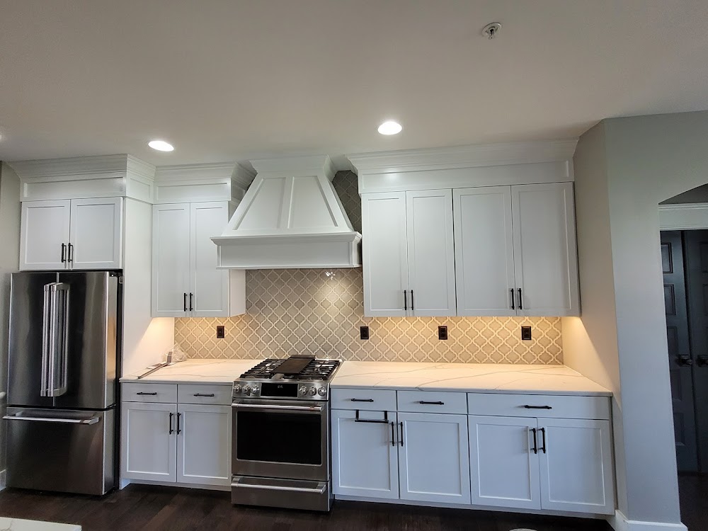B,z finish trim carpenter