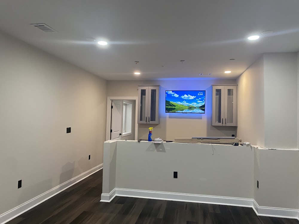 Campos Carpenters LLC