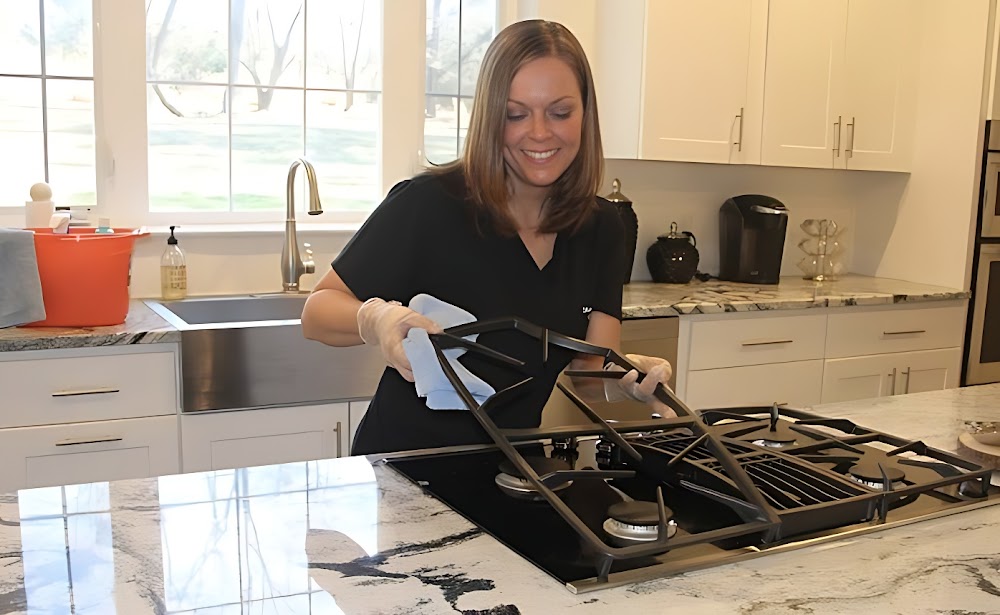 Dirt Detective Cleaning