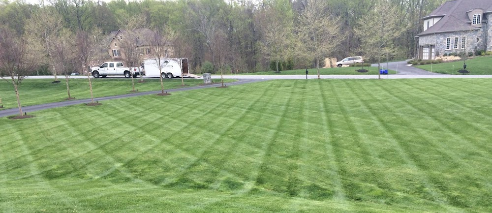Edward’s Lawn & Landscaping