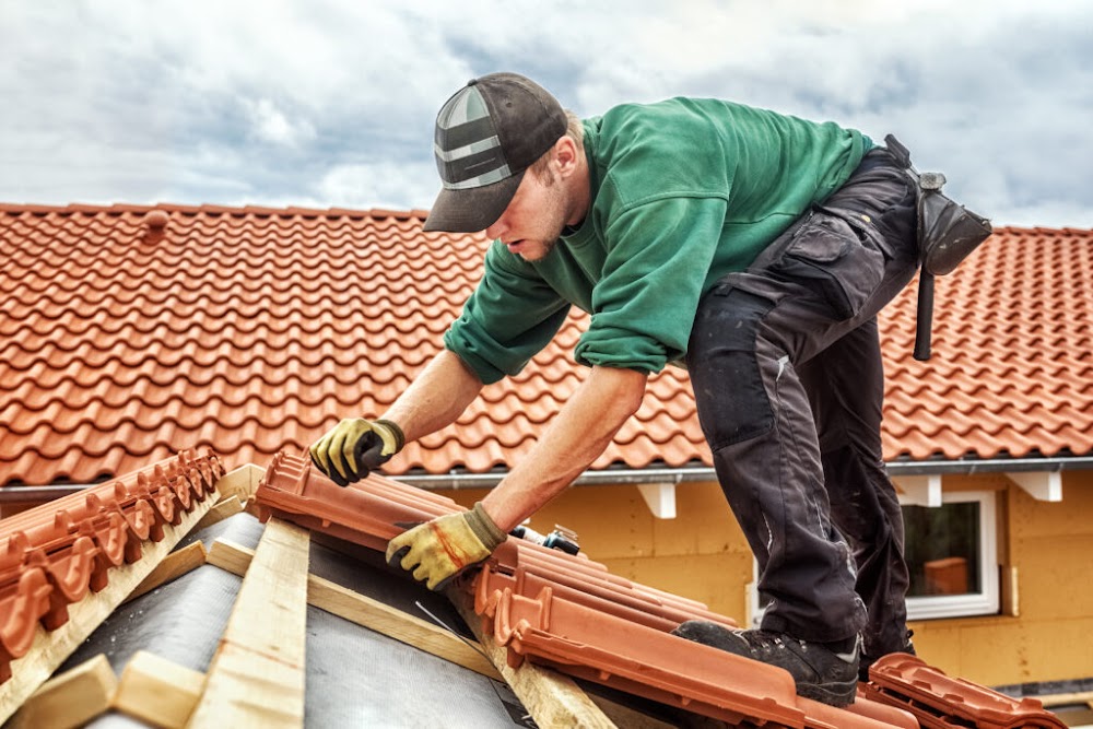 Four Seasons Roofing