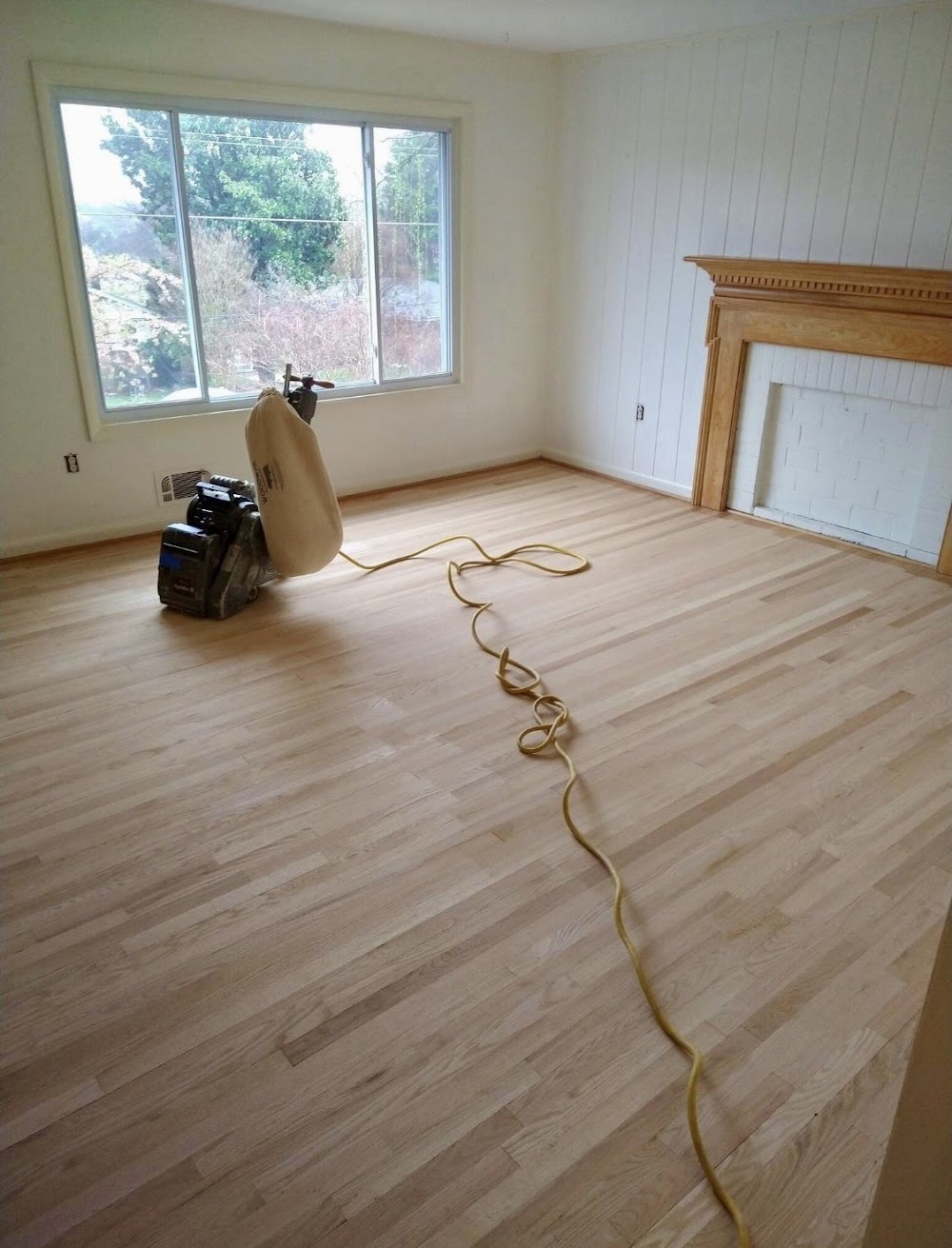 Friend’s Homes Services / Painters / Remodeling & Cleaning.