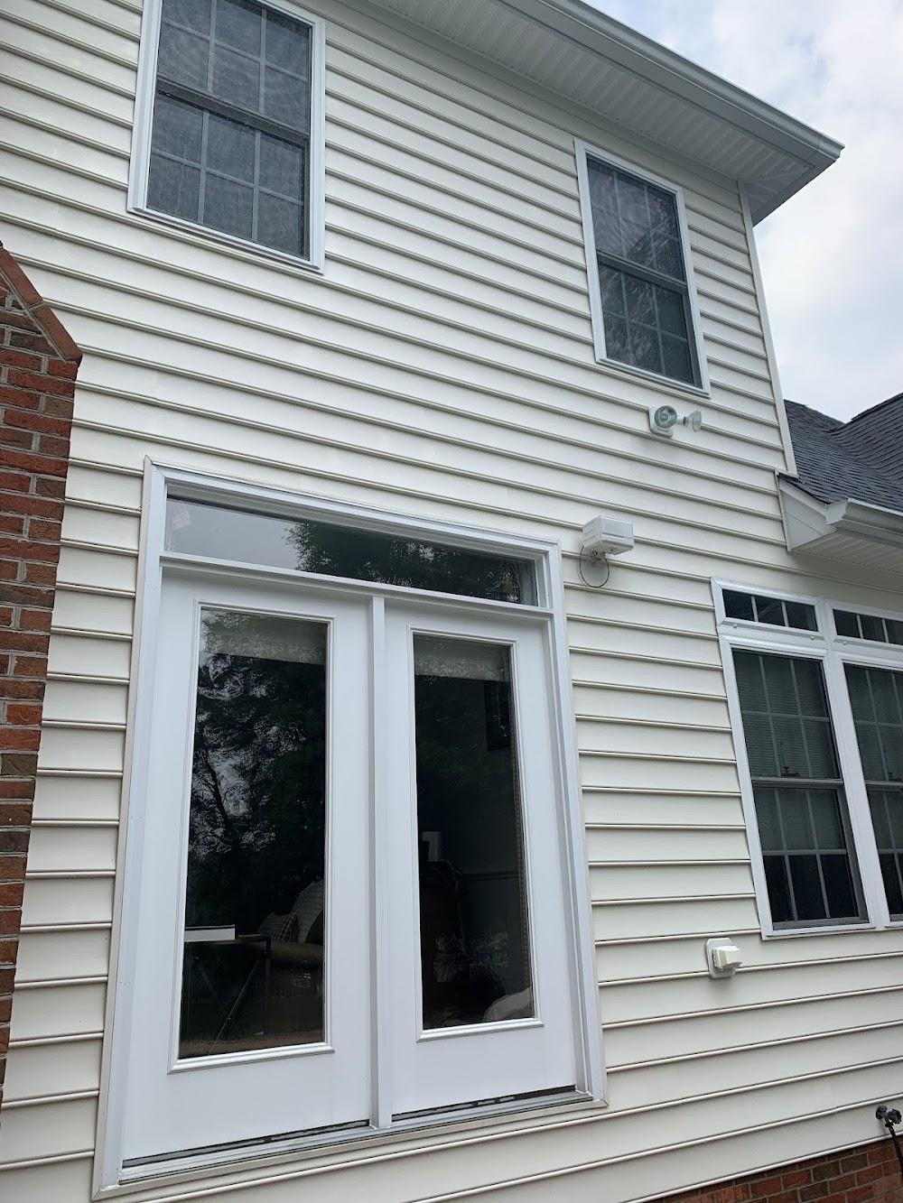 Gentle Pressure Roof and Exterior Cleaning