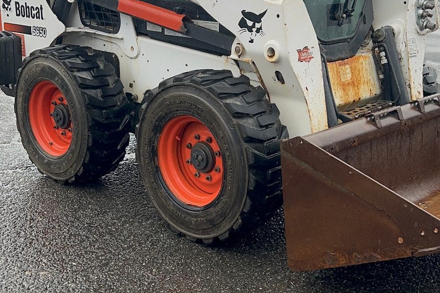 Hernandez Snow Removel and Landascaping Services