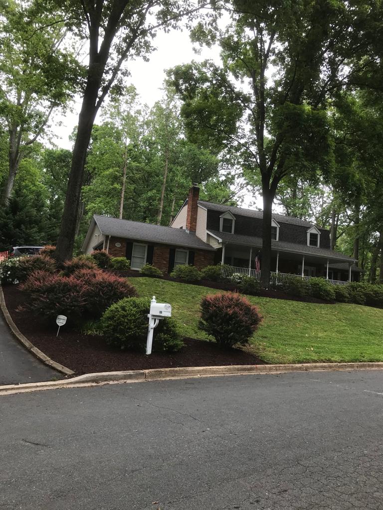 Jose’ s landscaping llc