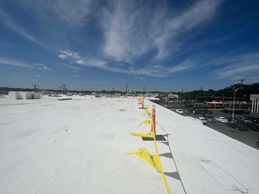 Latino Roofing Llc