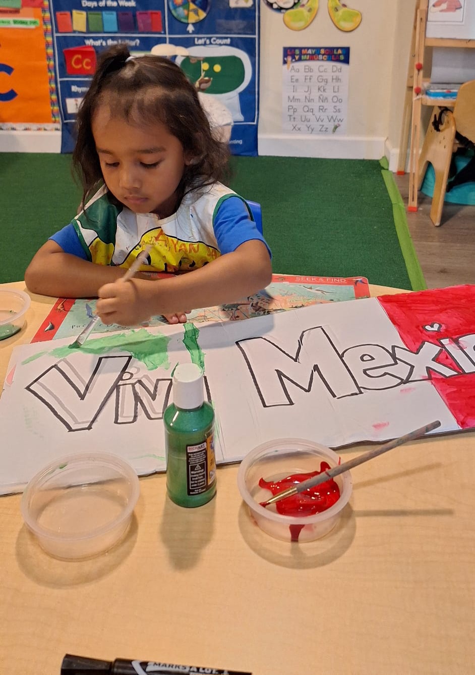 Little Doodles Bilingual Daycare
