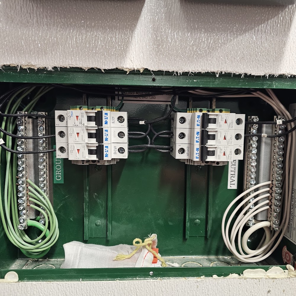 Luis&James Electric LLC.