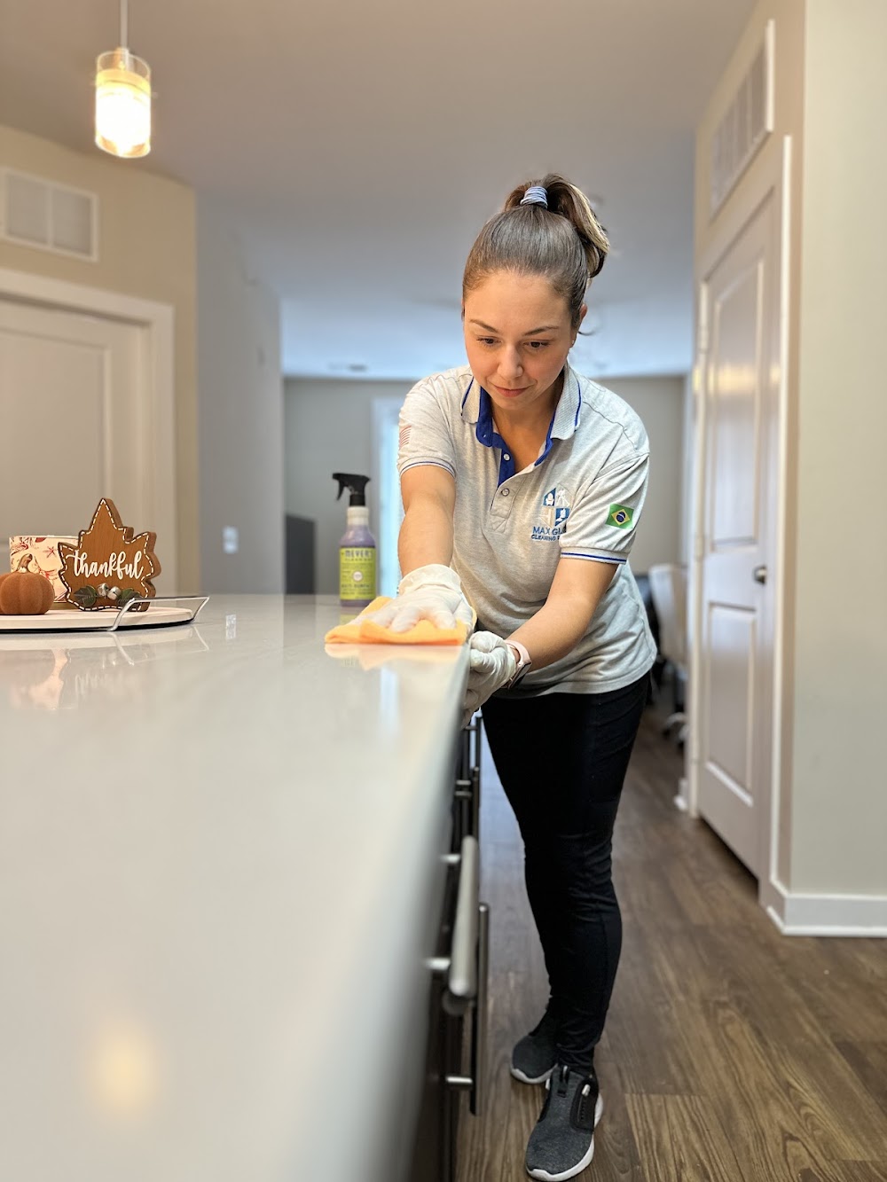 Max Glow Cleaning Service LLC