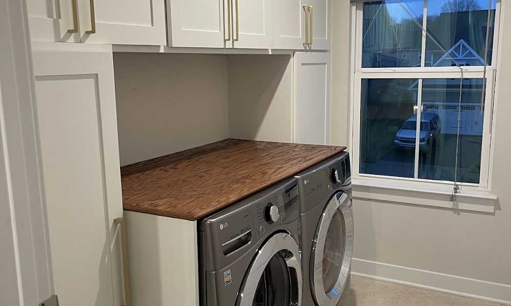 M&J CARPENTRY SERVICES L