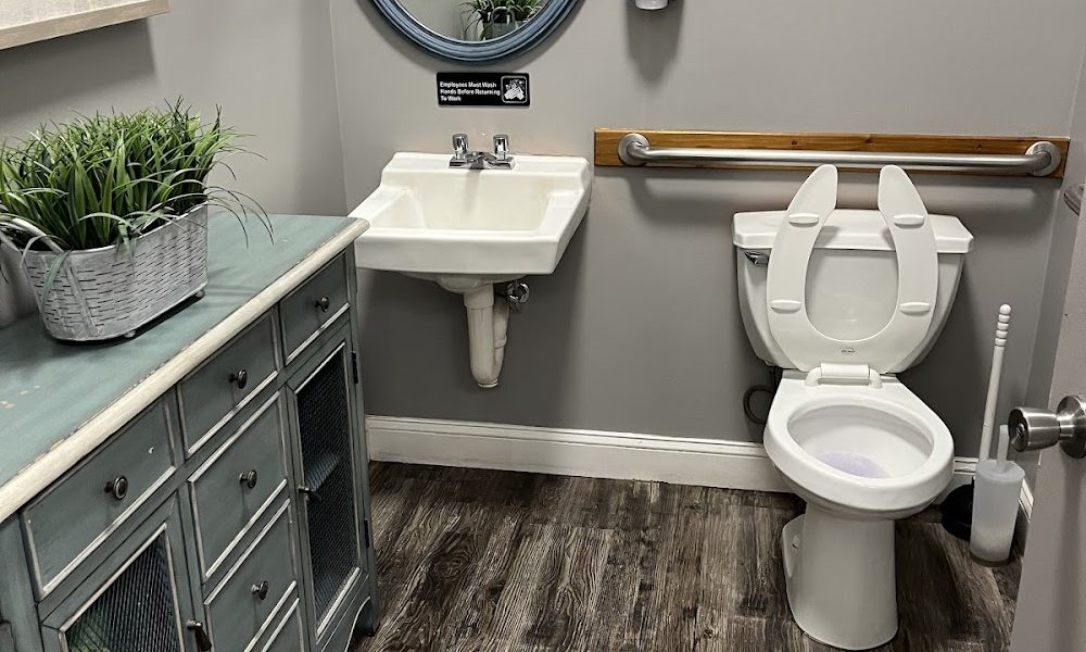 Paradise Cleaning LLC