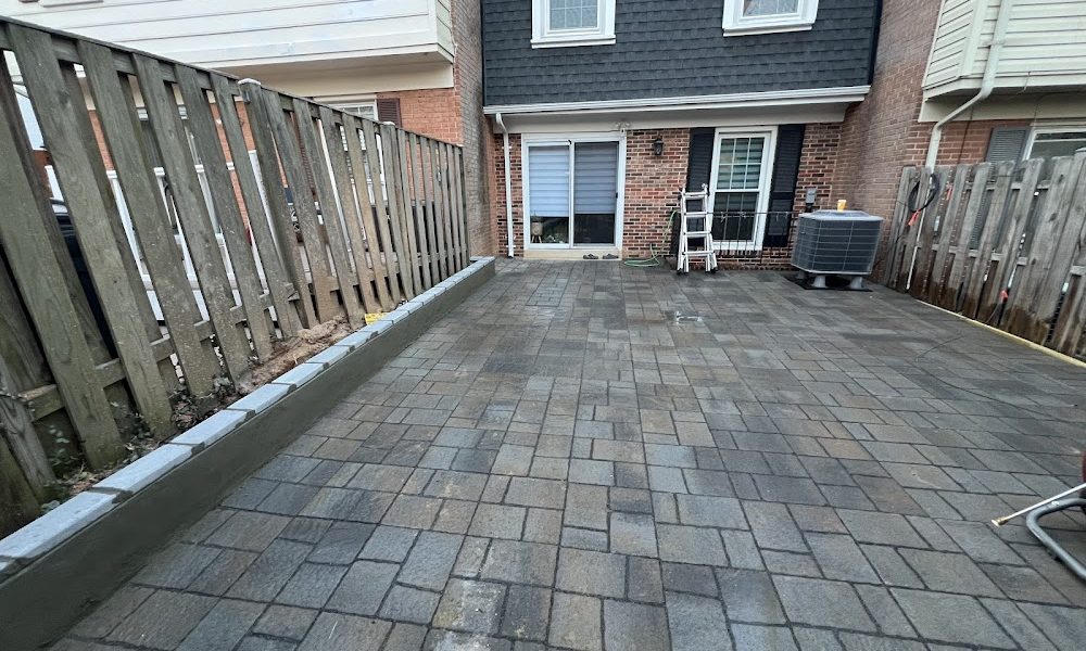Saravia landscaping