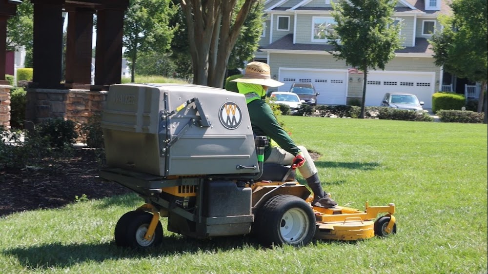 Sullivan’s Landscaping & Maintenance