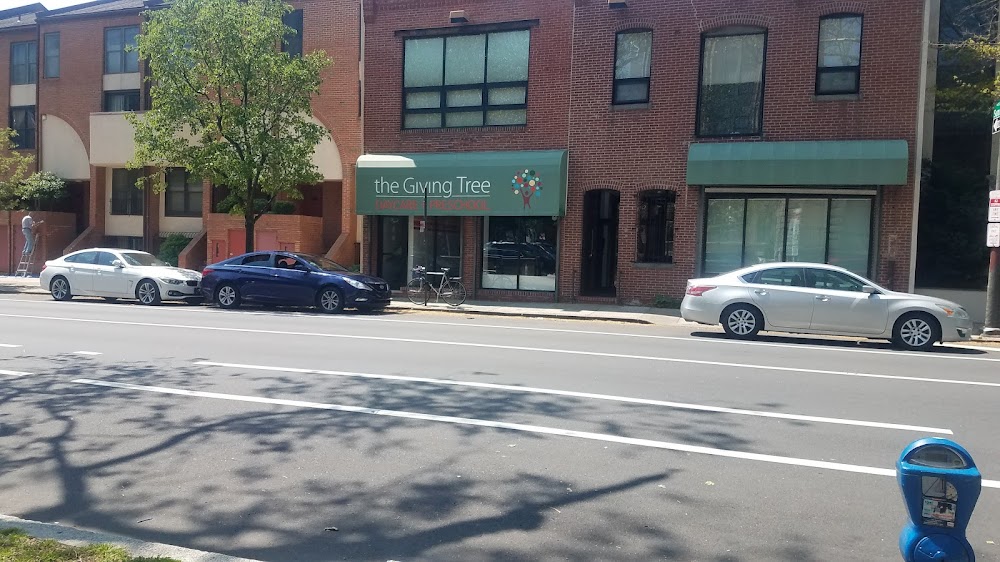 The Giving Tree Daycare and Preschool – Logan Square