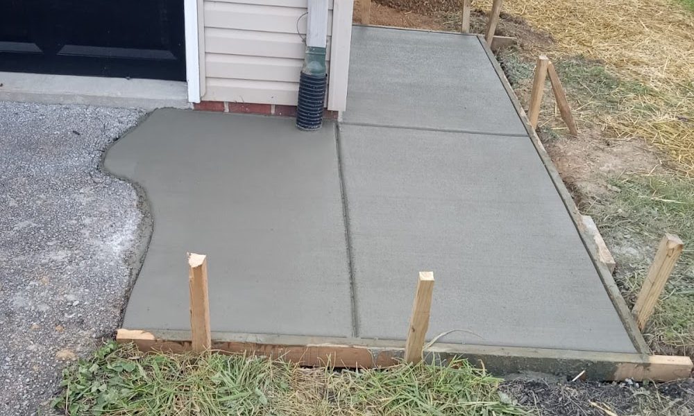 Wes landscaping LLC
