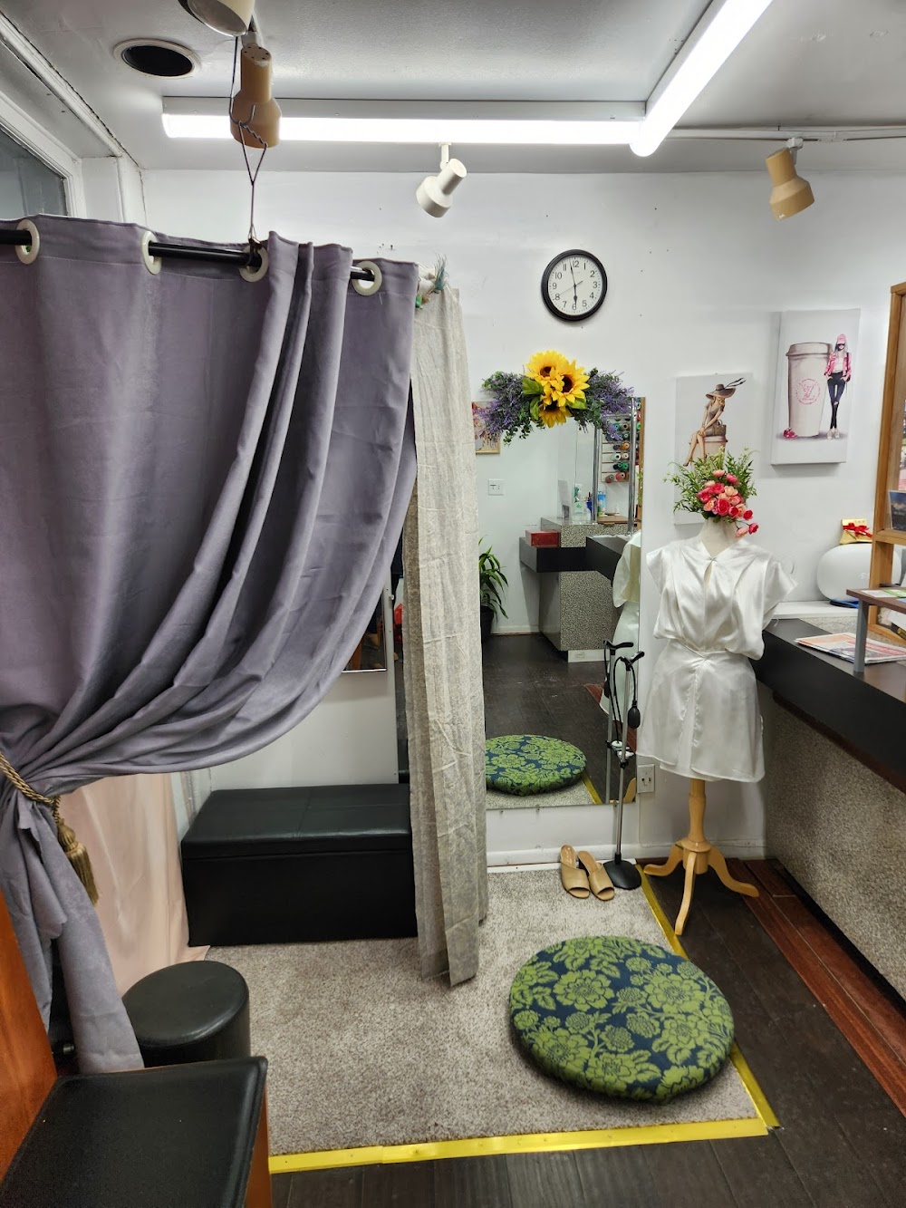Youngs Cleaners & tailors